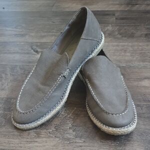 Velez Tan  Brown Loafers